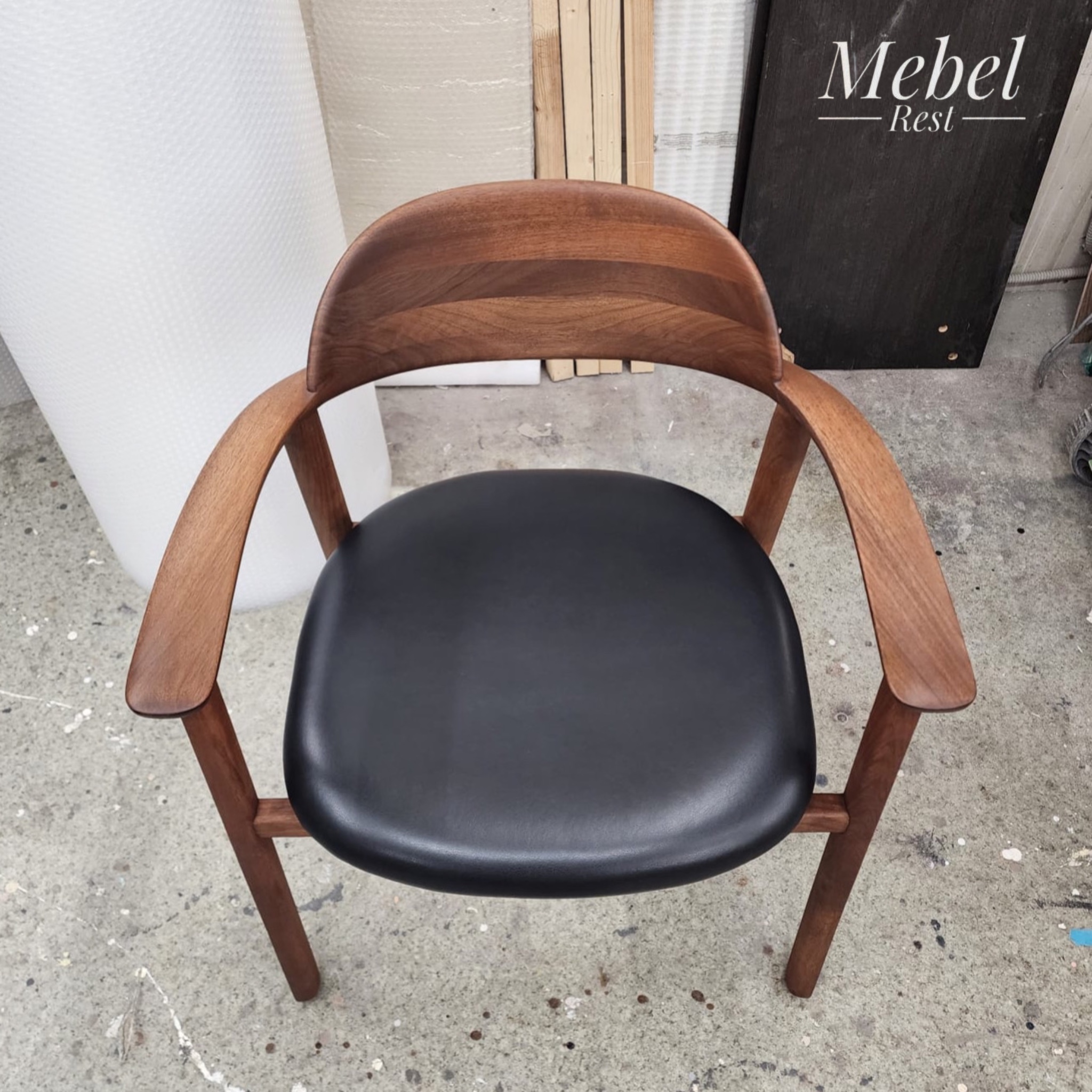 restavraciya-povrezhdenij-na-karkase-polukresla